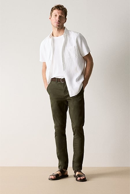 Slim Chino Pant