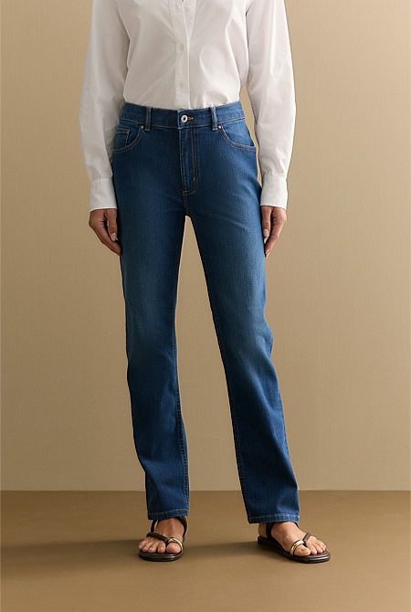 Mid Rise Straight Leg Jean