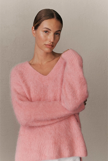 Brushed Alpaca Relaxed V Knit