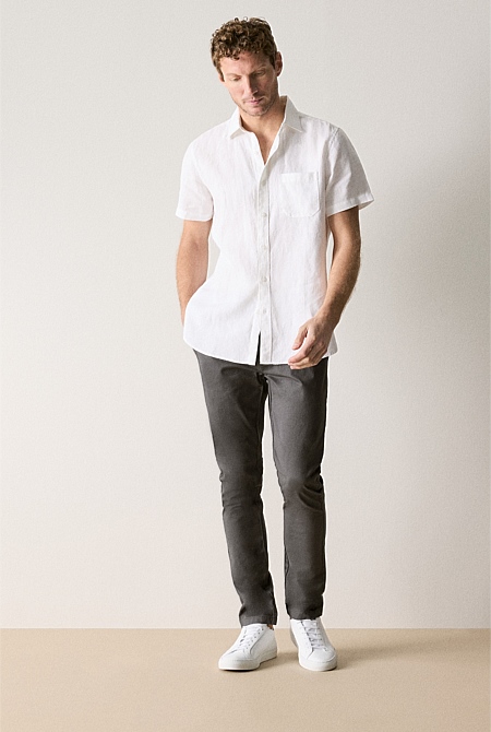 Slim Chino Pant