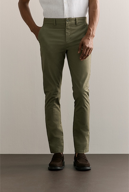 Slim Fit Modern Chino Pant