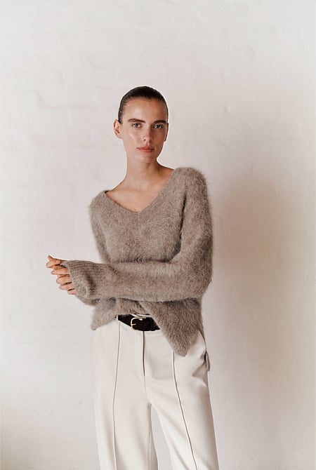 Brushed Alpaca Relaxed V Knit