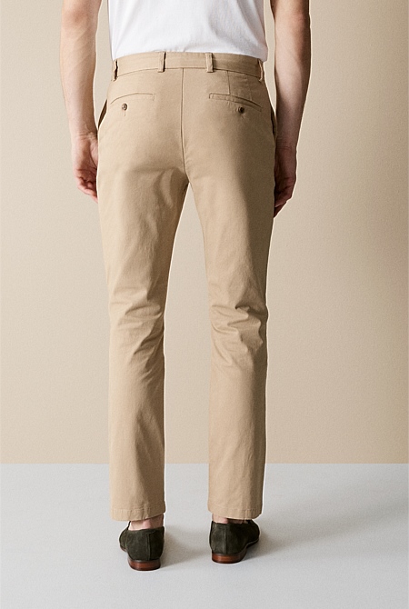 Regular Fit Modern Chino Pant