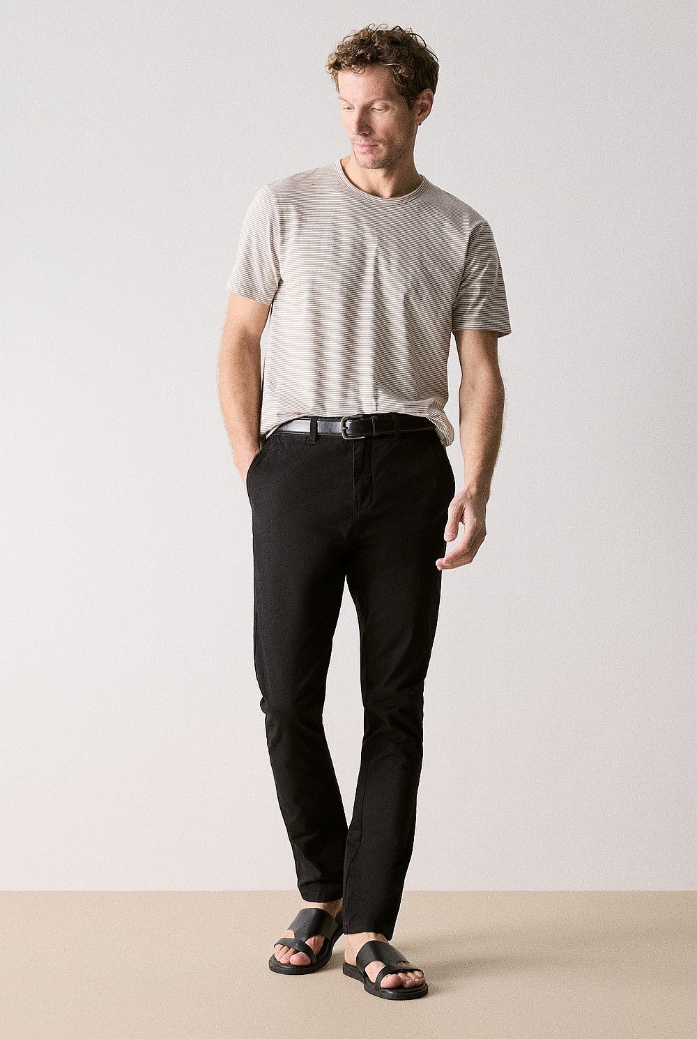 Slim Chino Pant