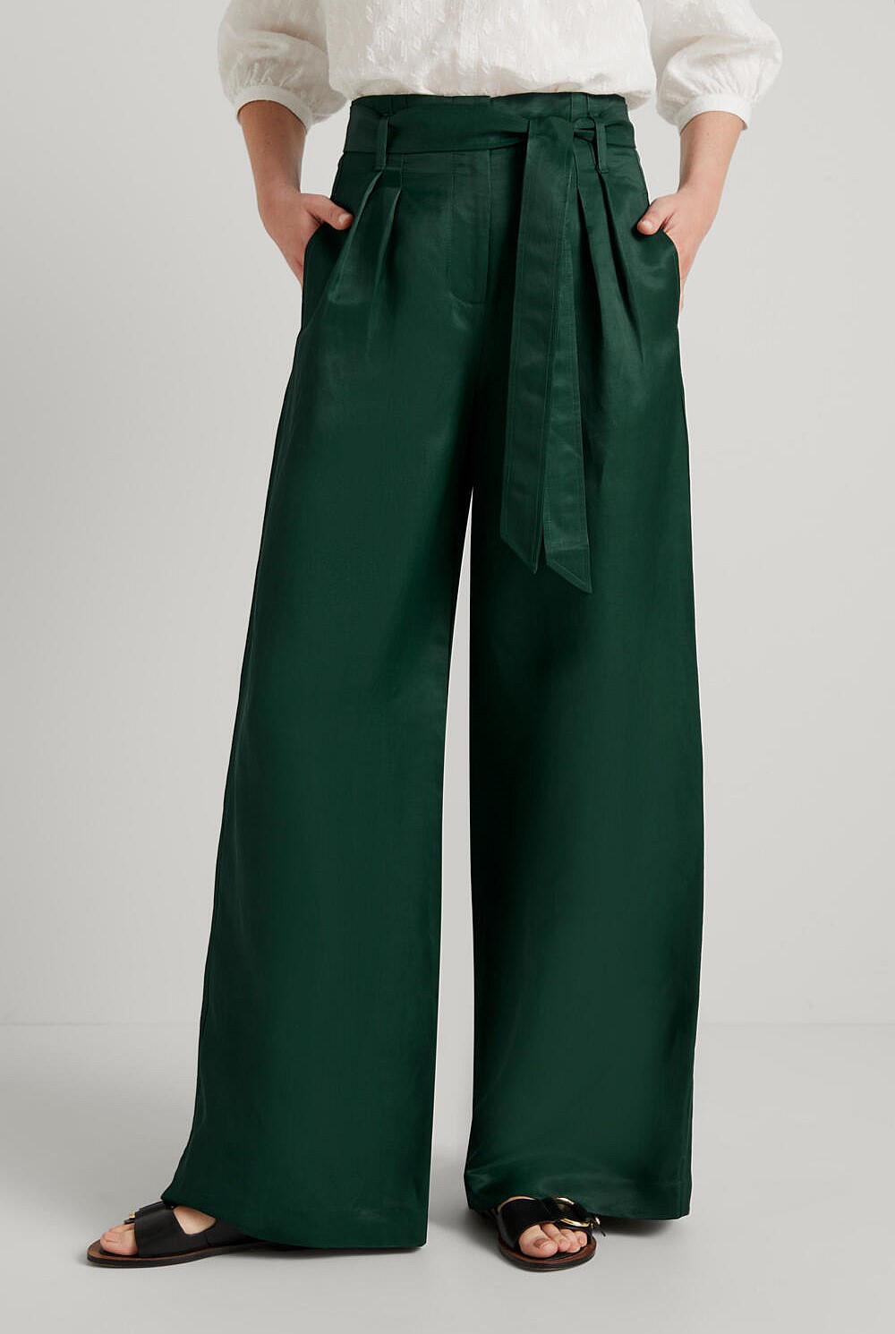 Linen Blend Draped Wide Leg Pant