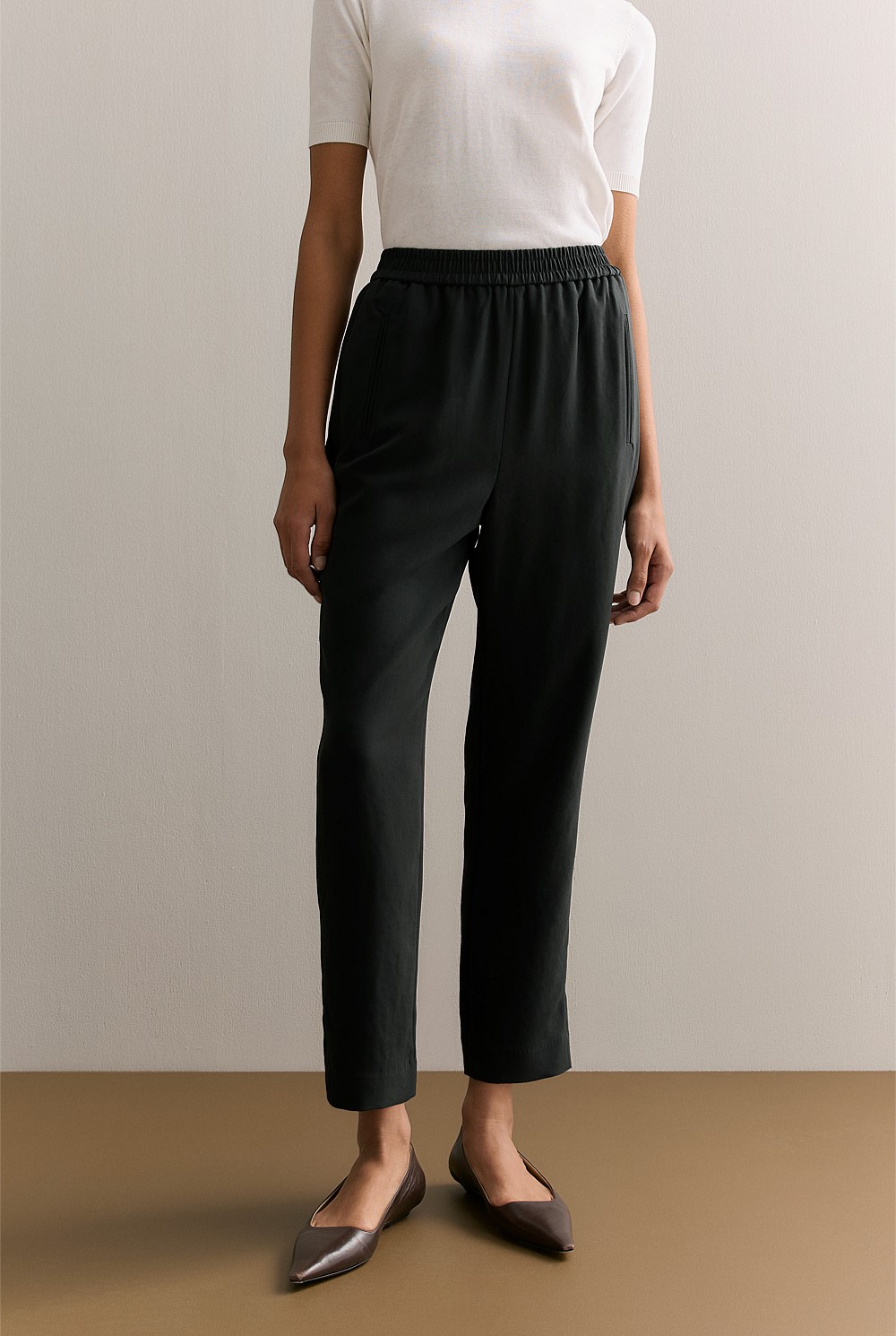 Crepe Travel Pant