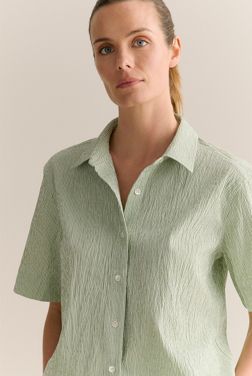 Yarn Dyed Seersucker Stripe Short Sleeve Shirt