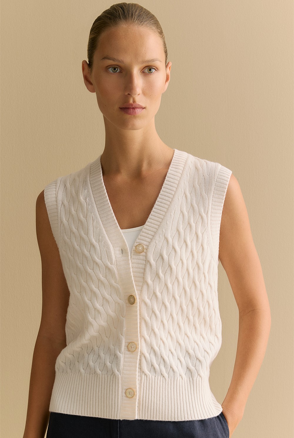 Merino Cashmere Cable Knit Vest