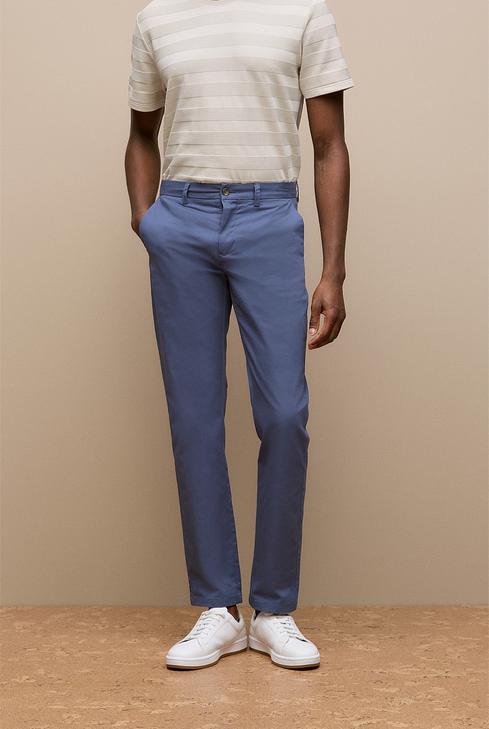 Regular Fit Modern Chino Pant