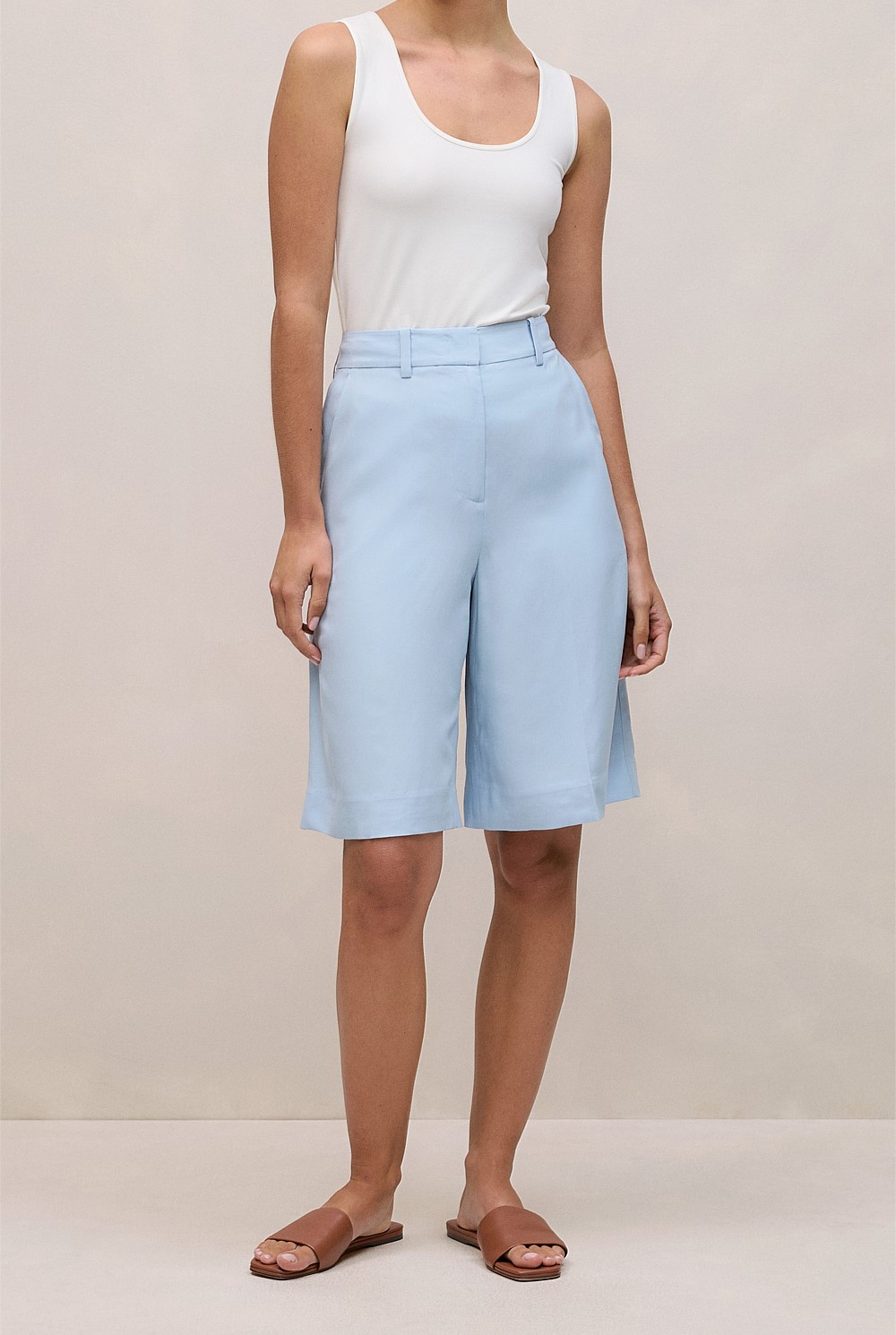 Soft Tailored Longline Short