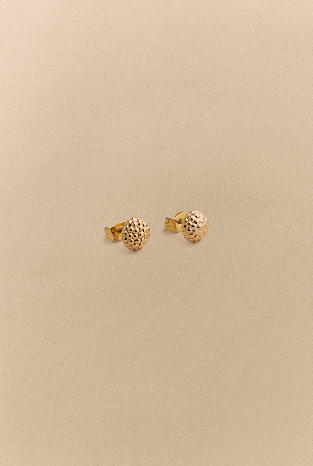Rava Stud Earrings