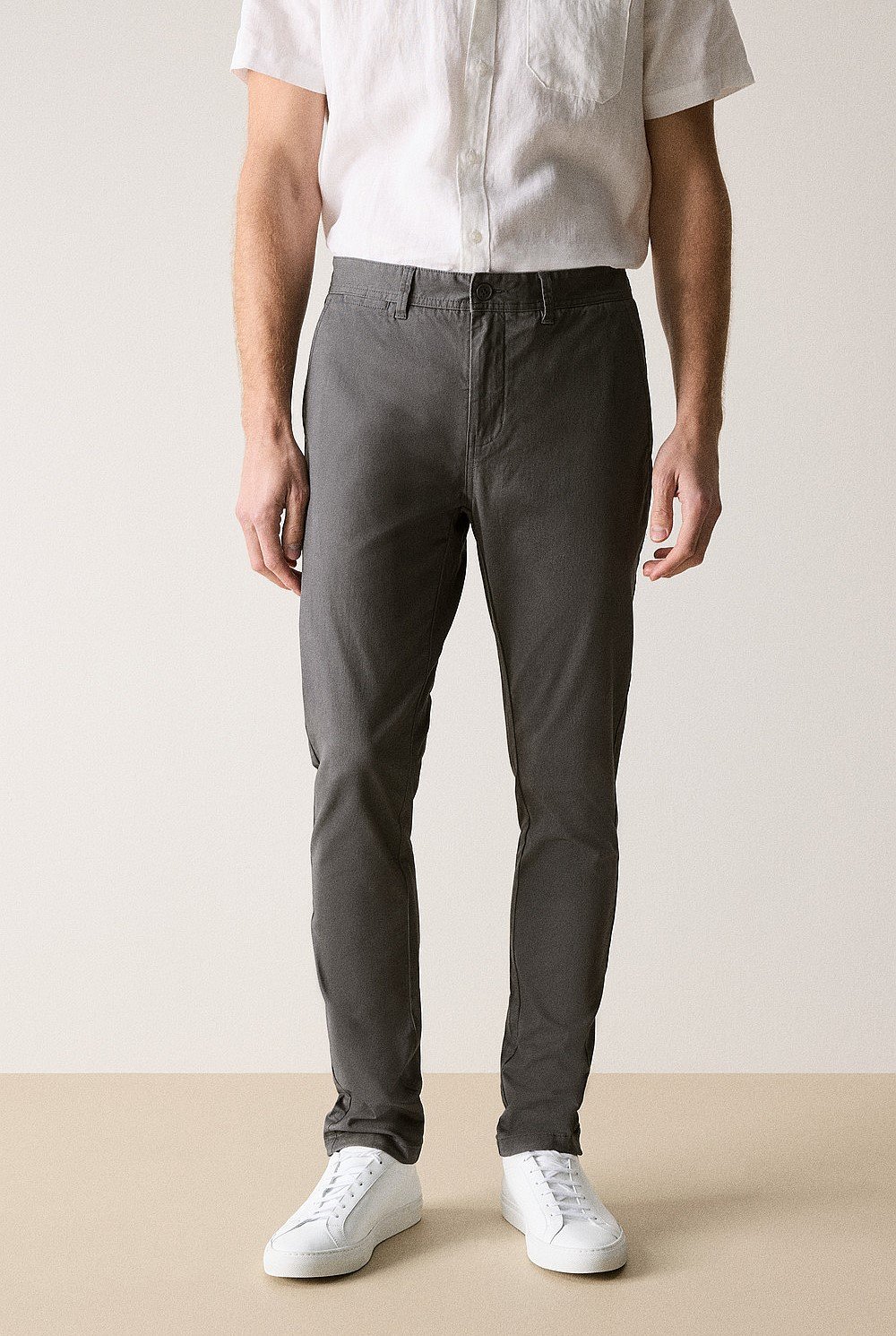 Slim Chino Pant