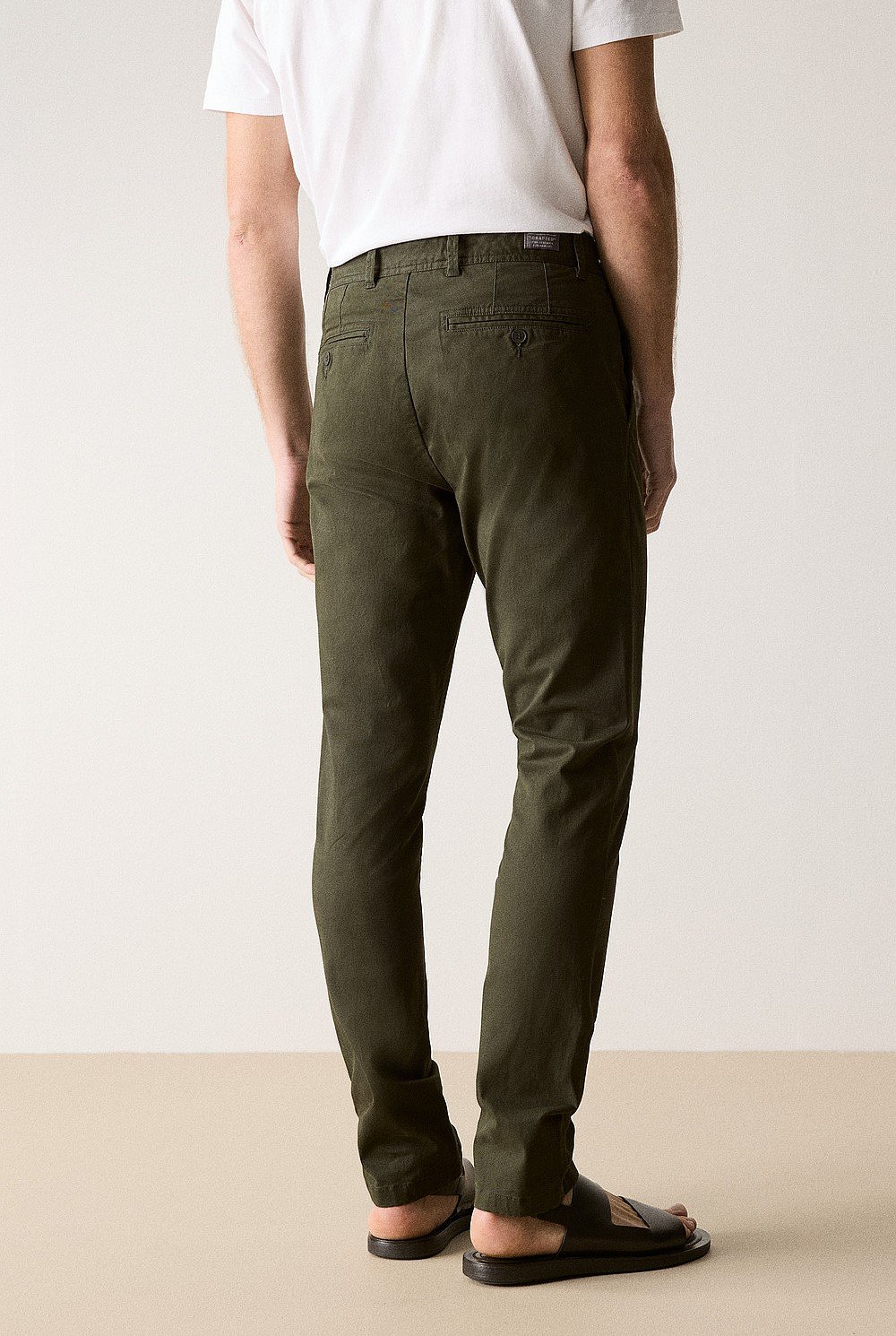 Slim Chino Pant