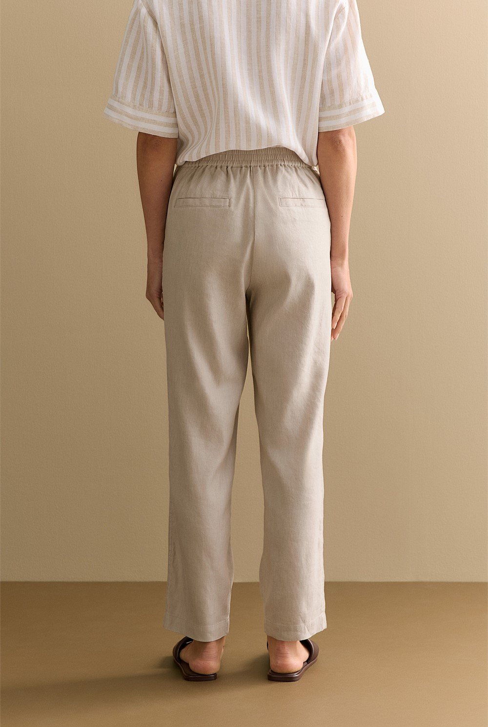 Yarn Dyed Stretch Linen Blend Pull On Pant