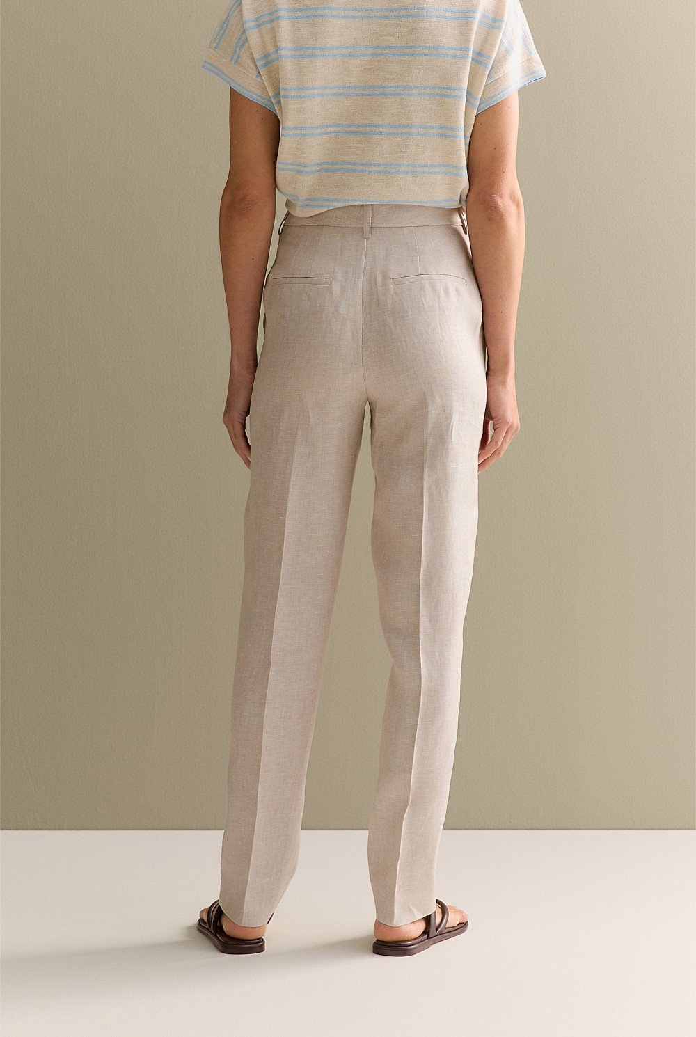 Yarn Dyed Linen Tapered Trouser