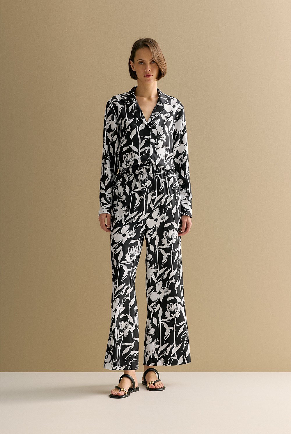 Silk Twill Floral Pull On Pant