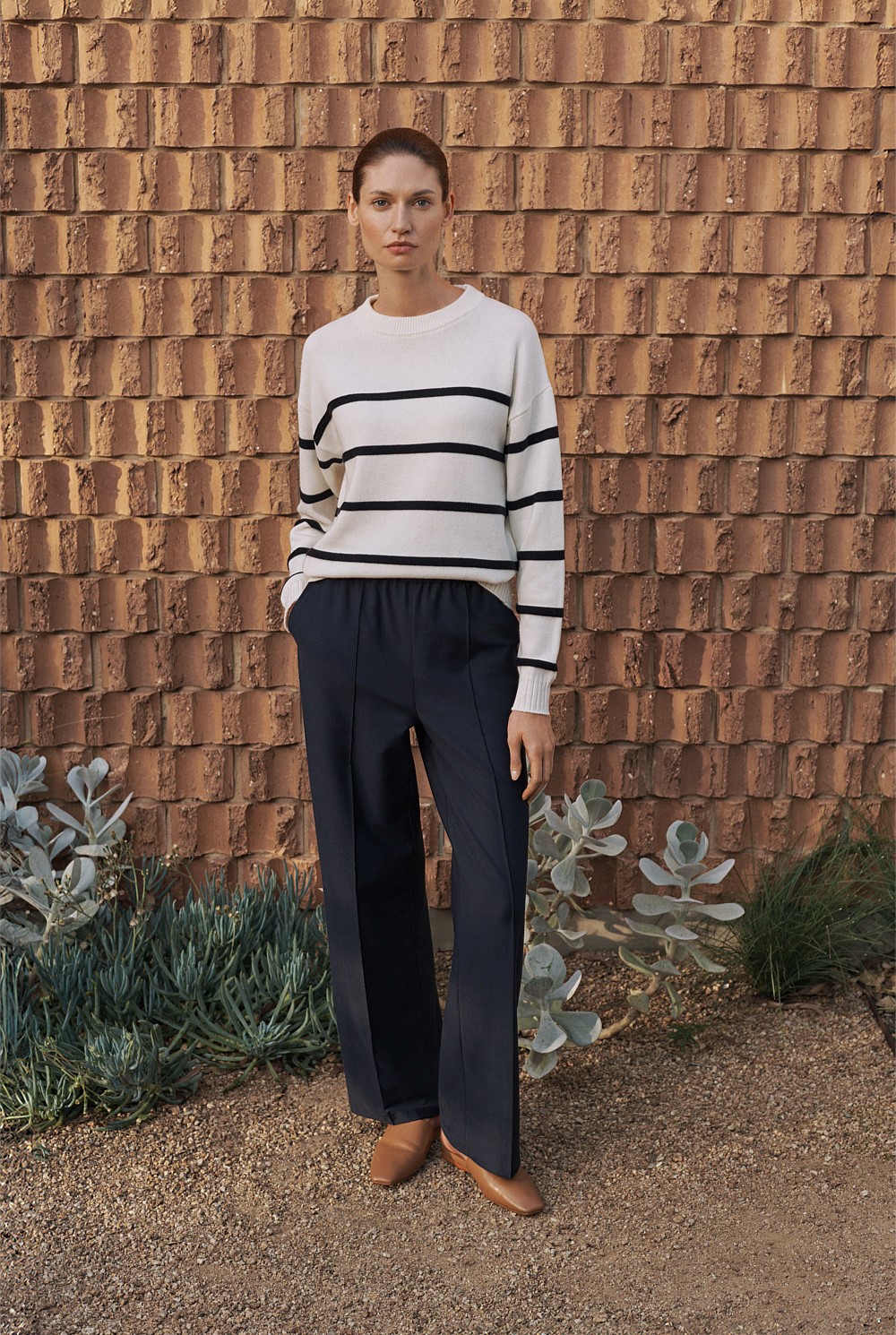 Ponte Pintuck Detail Straight Leg Pant