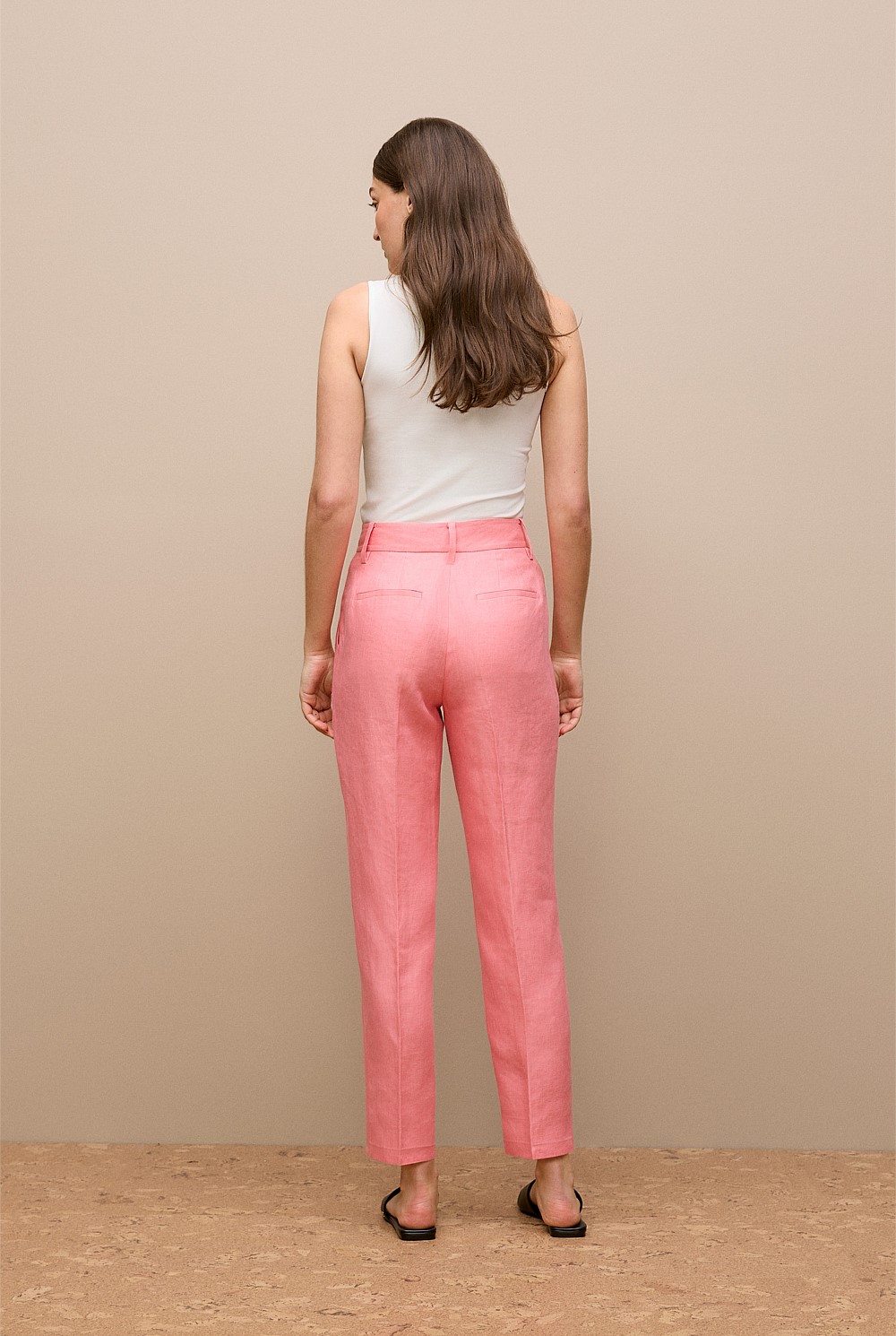 Linen Tapered Leg Pant