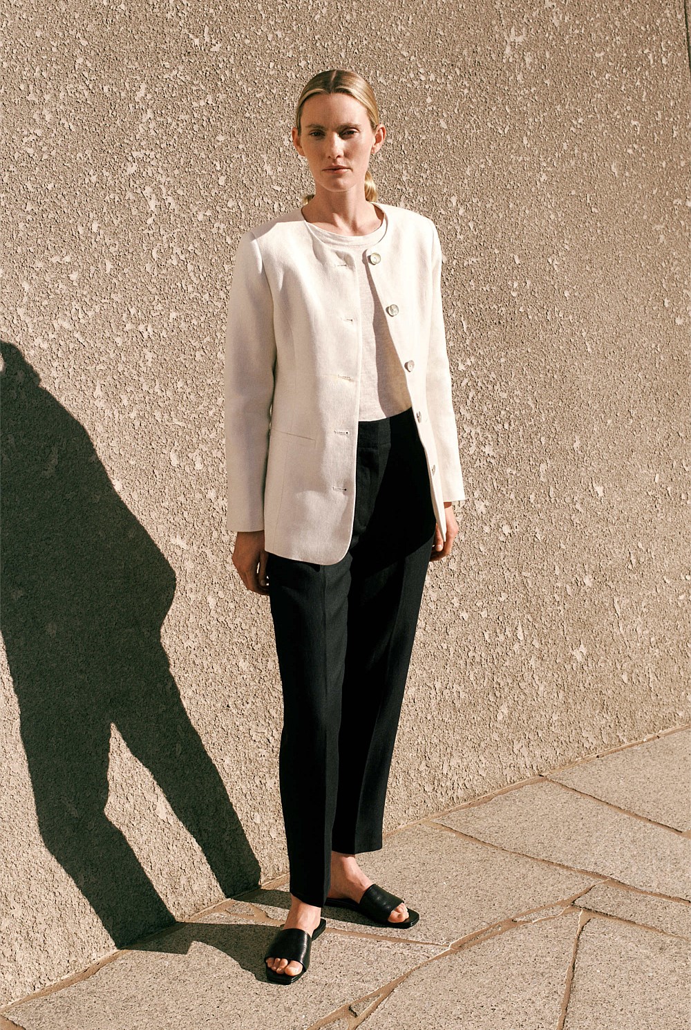 Linen Tapered Leg Pant