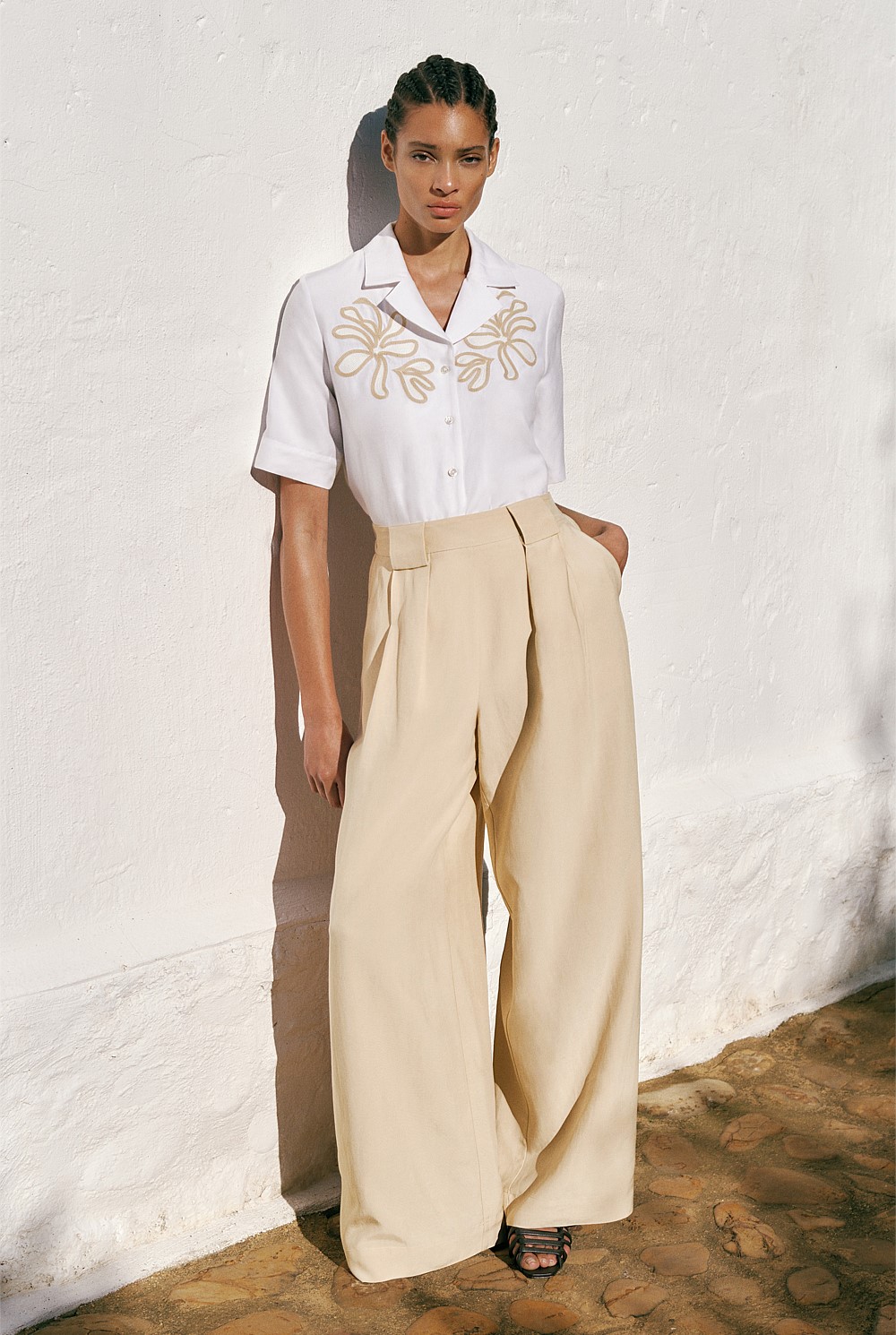 Pleat Front Wide Leg Pant