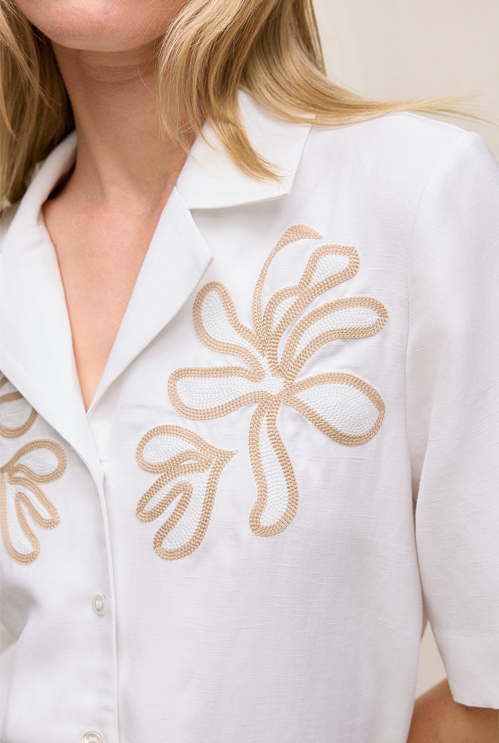 Marea Embroidered Short Sleeve Shirt