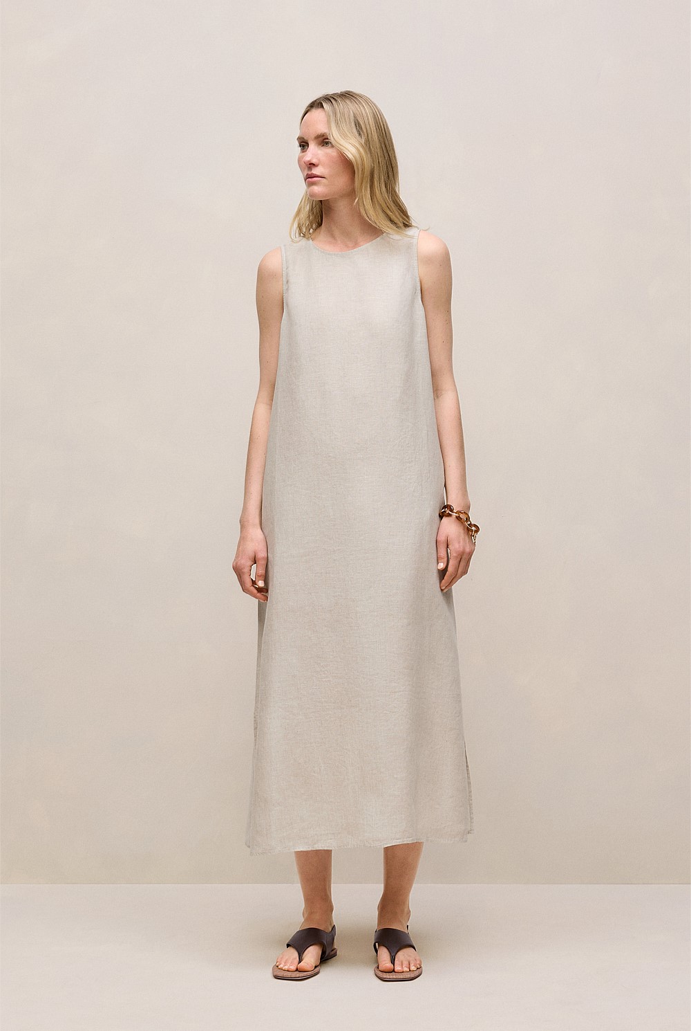 Linen Sleeveless Column Dress