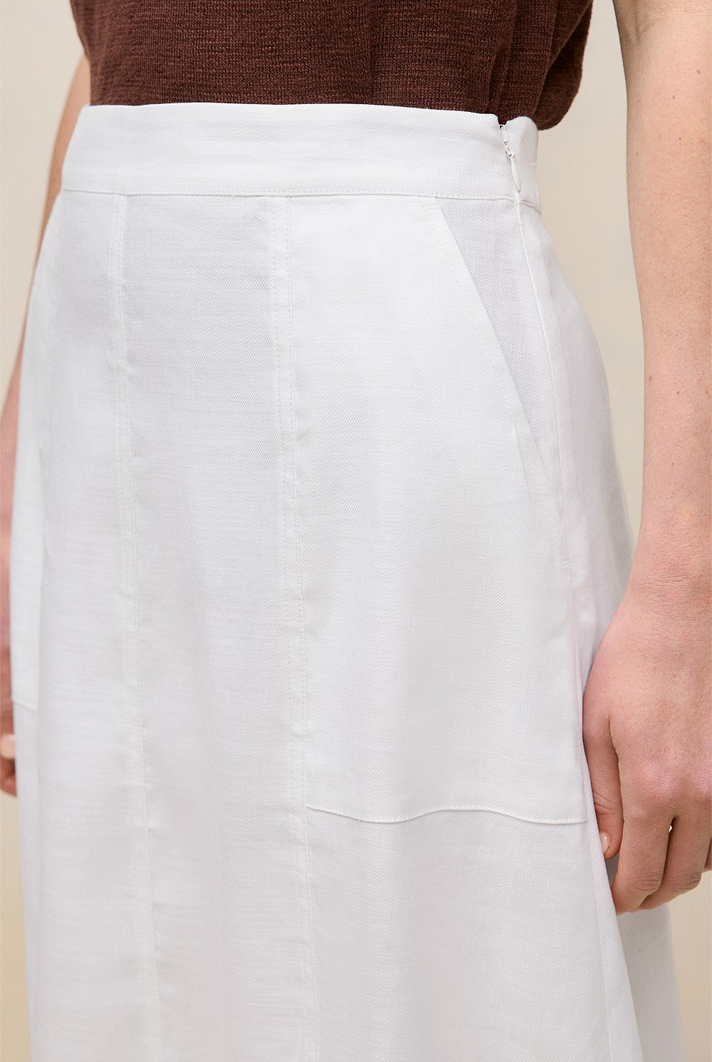 Stretch Linen Patch Pocket Skirt