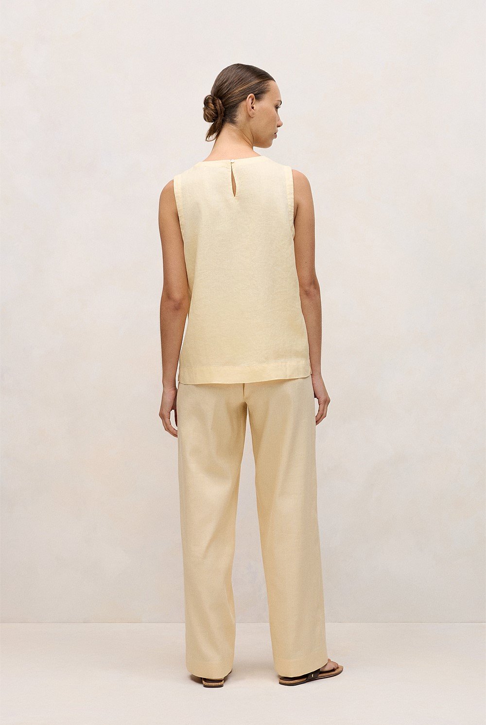 Delave Linen Shell Tank