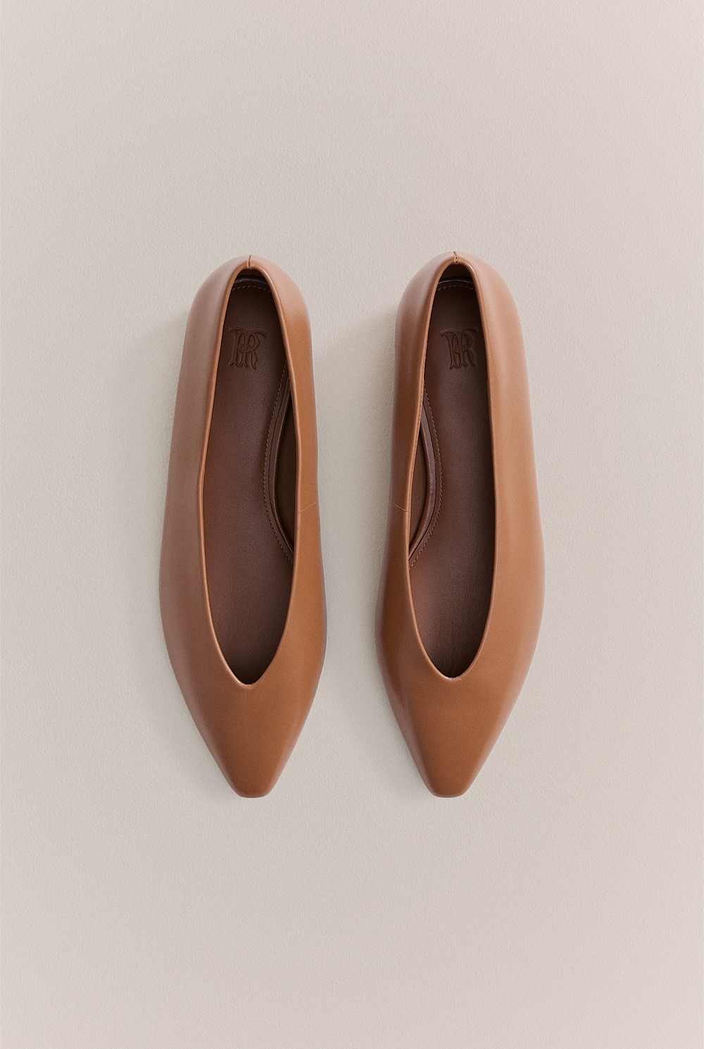 Cendre Flat