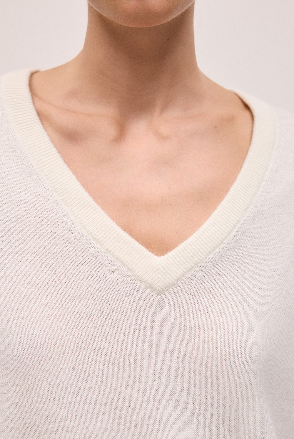 Cashmere Relaxed V-Neck
