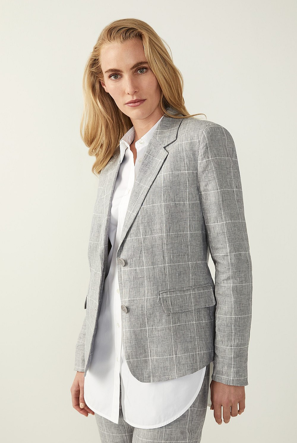 Yarn Dyed Linen Plaid Blazer